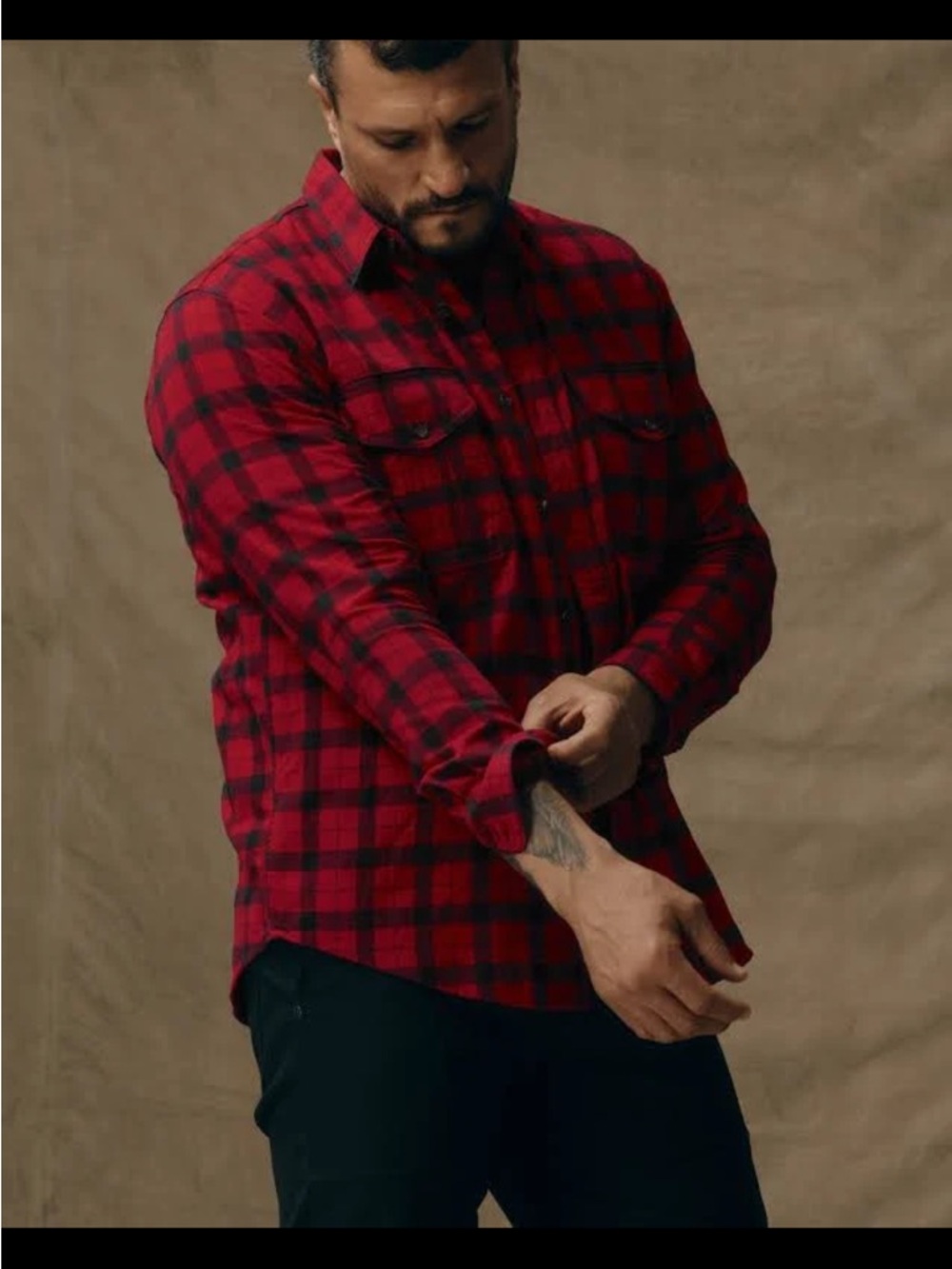 Filson Alaska Guide Shirt in Red & Black Plaid